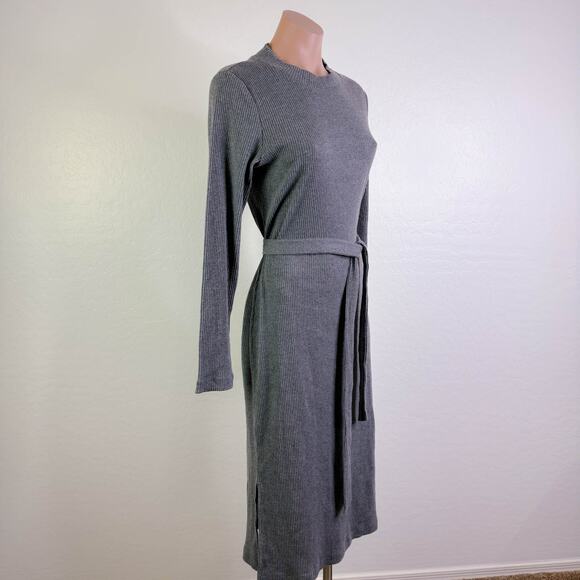 Socialite Long Sleeve Mock Neck Bodycon Midi Sweater Dress Gray Minimal L NWT - Picture 4 of 10